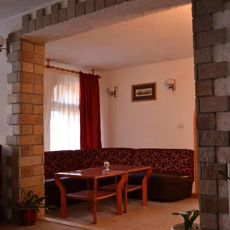 Family Silver Hotell